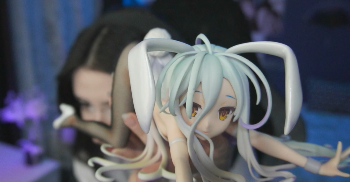 1127x586