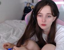 619x488